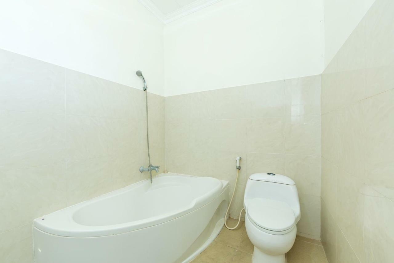 Simpang Inn Hotel Легиан Екстериор снимка