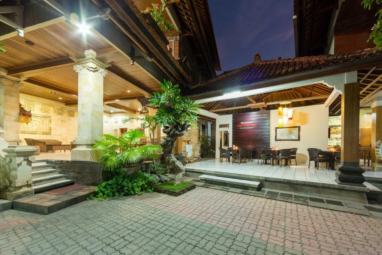 Simpang Inn Hotel Легиан Екстериор снимка